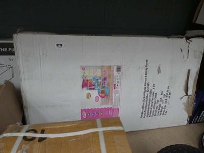 Lot 3276 - Doll house