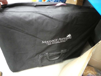 Lot 3283 - Fold out massage bed