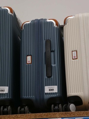 Lot 3301 - Mini Swiss Military suitcase