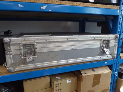 Lot 2473 - Soundcraft Spirit live 32 mixer in a flight case