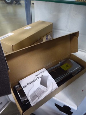 Lot 2500 - Selection of rechargeable laptop batteries (4...