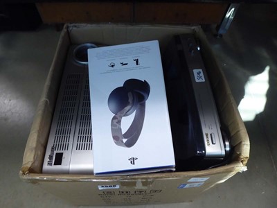 Lot 2506 - Box containing various items to include...