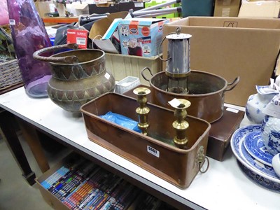 Lot 5551 - Quantity of copper and brass ware inc. planter,...