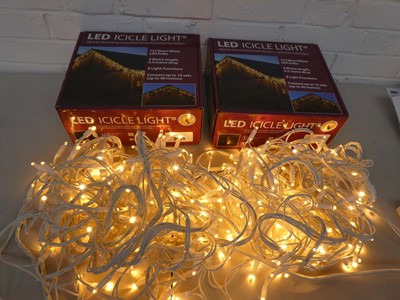 Lot 2 boxed sets of LED icicle lights (4m length)...