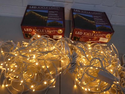 Lot 2 boxed sets of LED icicle lights (4m length)...