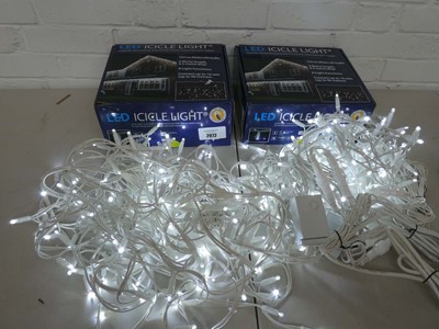 Lot 2 sets of boxed LED icicle lights (4m length)...