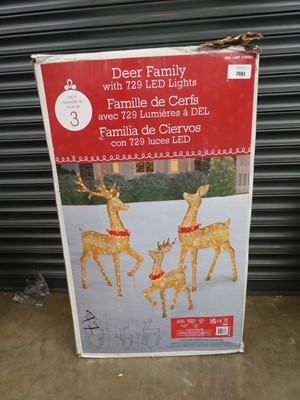 Lot Boxed outdoor light-up deer family set