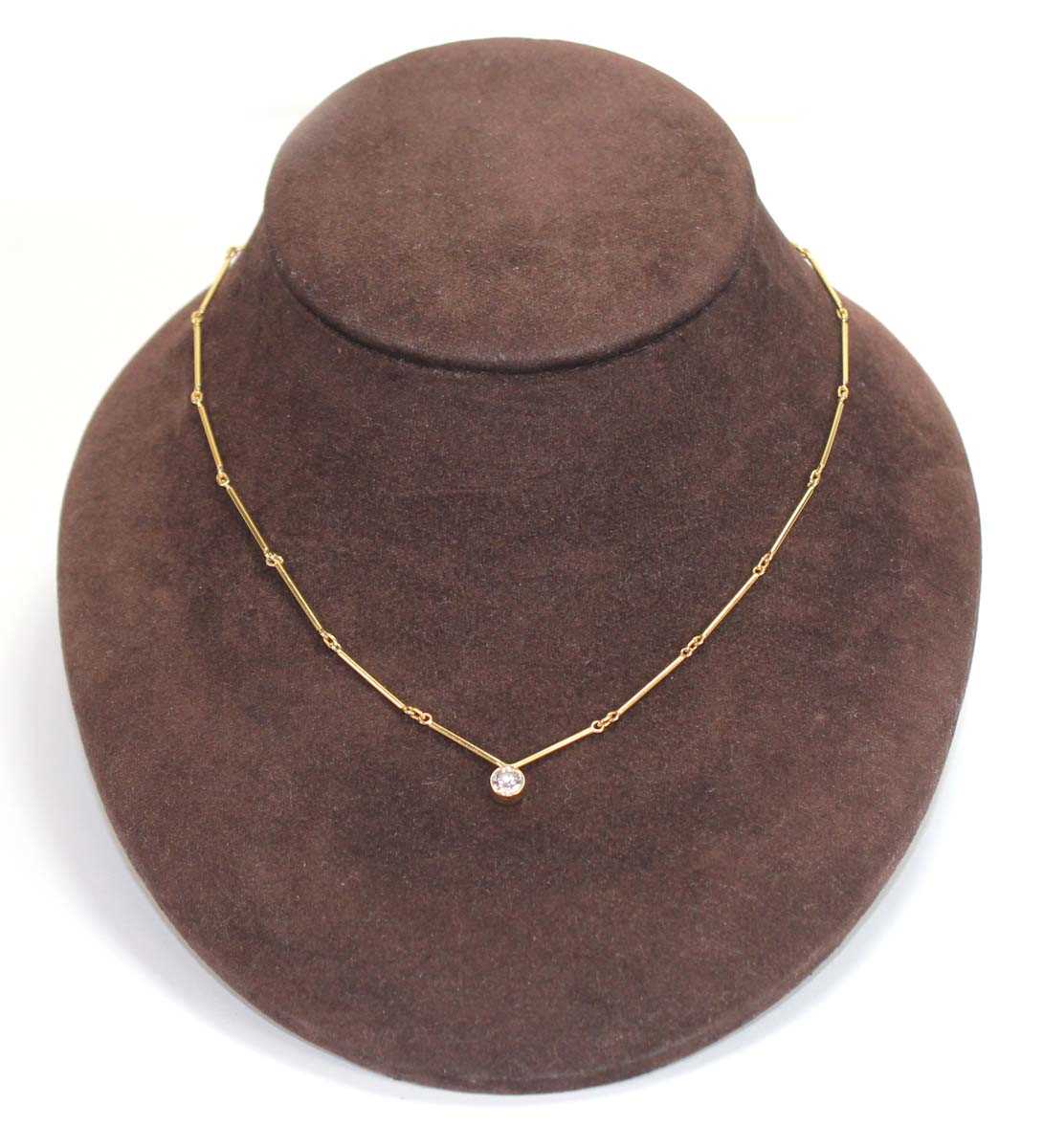 Lot 524 - An 18ct yellow gold elongate link necklace...