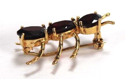 Lot 529 - A yellow metal brooch in the form of an ant...
