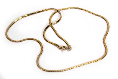 Lot 531 - An 18ct yellow gold flat boxlink necklace, l....