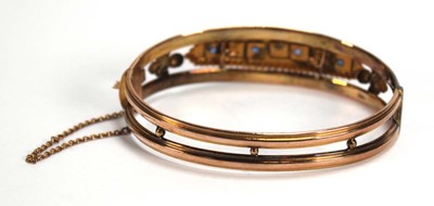 Lot 532 - A late 19th/early 20th century 9ct yellow gold...