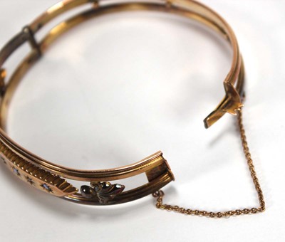 Lot 532 - A late 19th/early 20th century 9ct yellow gold...