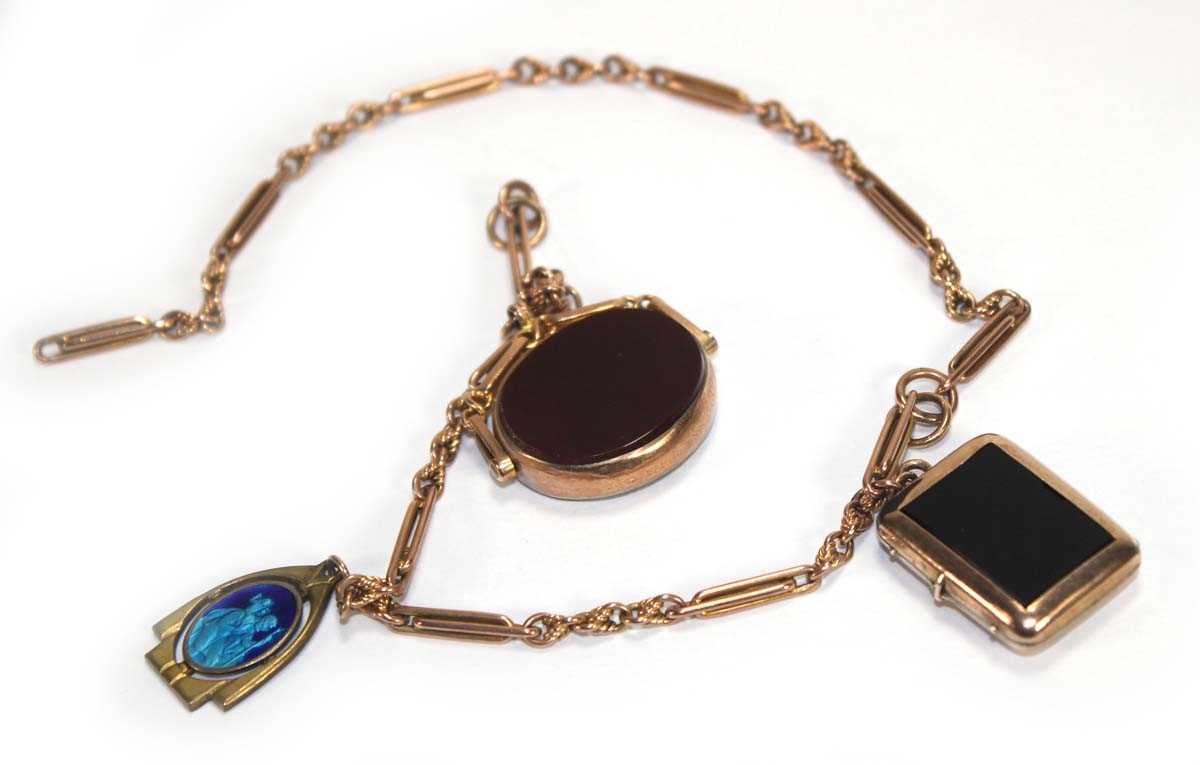 Lot 540 - A 9ct yellow gold elongated fancy link watch...