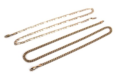 Lot 563 - A 9ct yellow gold figaro link necklace with...
