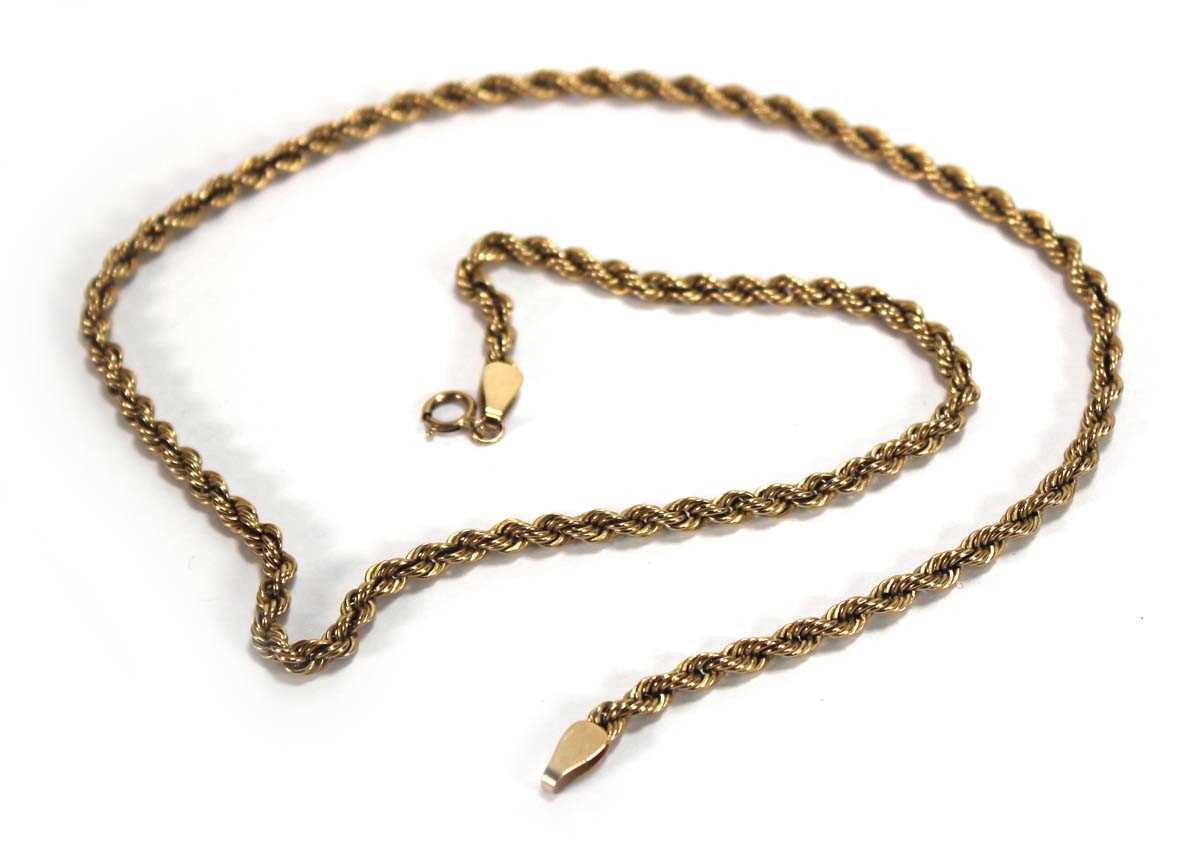 Lot 565 - A 9ct yellow gold ropetwist necklace, l. 45.5...