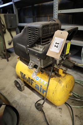 Lot 17 - Wolf Air single phase electric portable...
