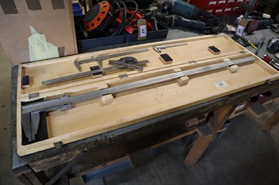 Lot 49 - 100cm vernier caliper in case