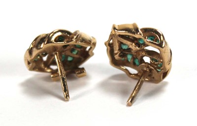 Lot 578 - A pair of 9ct yellow gold ear studs of knot...