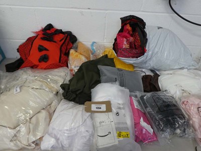 Lot 1204 - Mixed bag of fancy dress costumes - approx. 15...