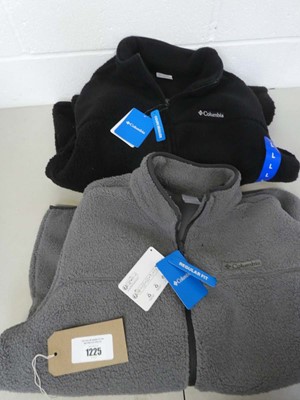 Lot 1225 - x2 Columbia full zip fleece jackets in black &...