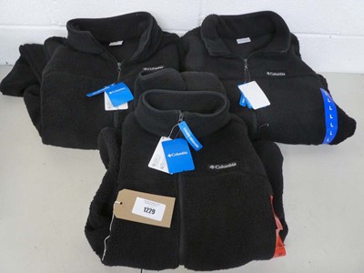 Lot 1229 - x3 Columbia full zip fleece jackets in black -...