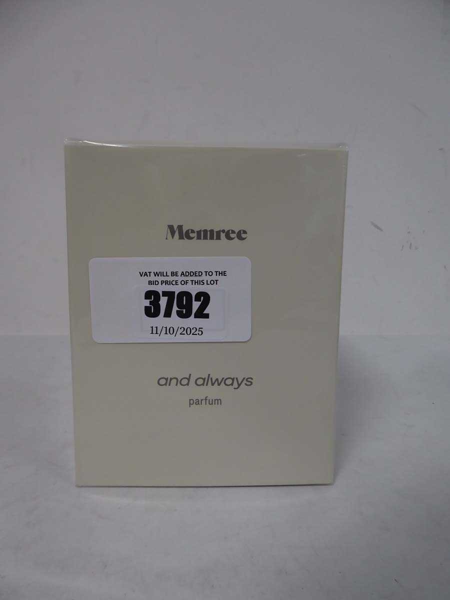 Lot Memree and always parfum 100ml