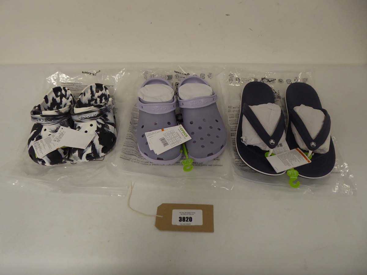 Lot 3x Pairs of Crocs in various styles