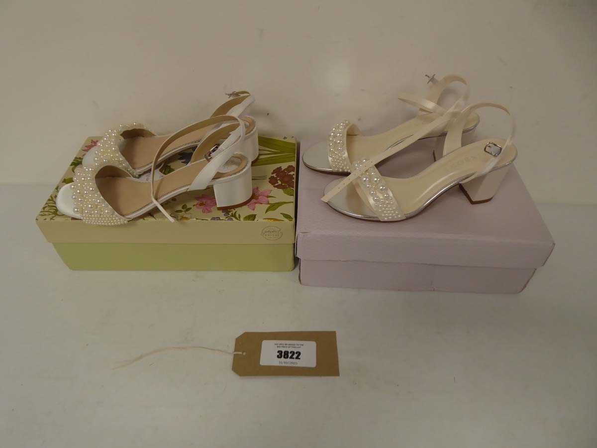 Lot 2x Boxed pairs of bridal shoes to include...