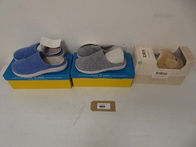 Lot 3x Boxed pairs of slippers to include Totes...
