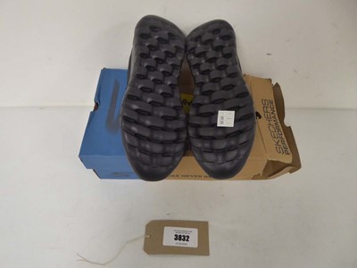 Lot Sketchers performance soft stride trainers in...