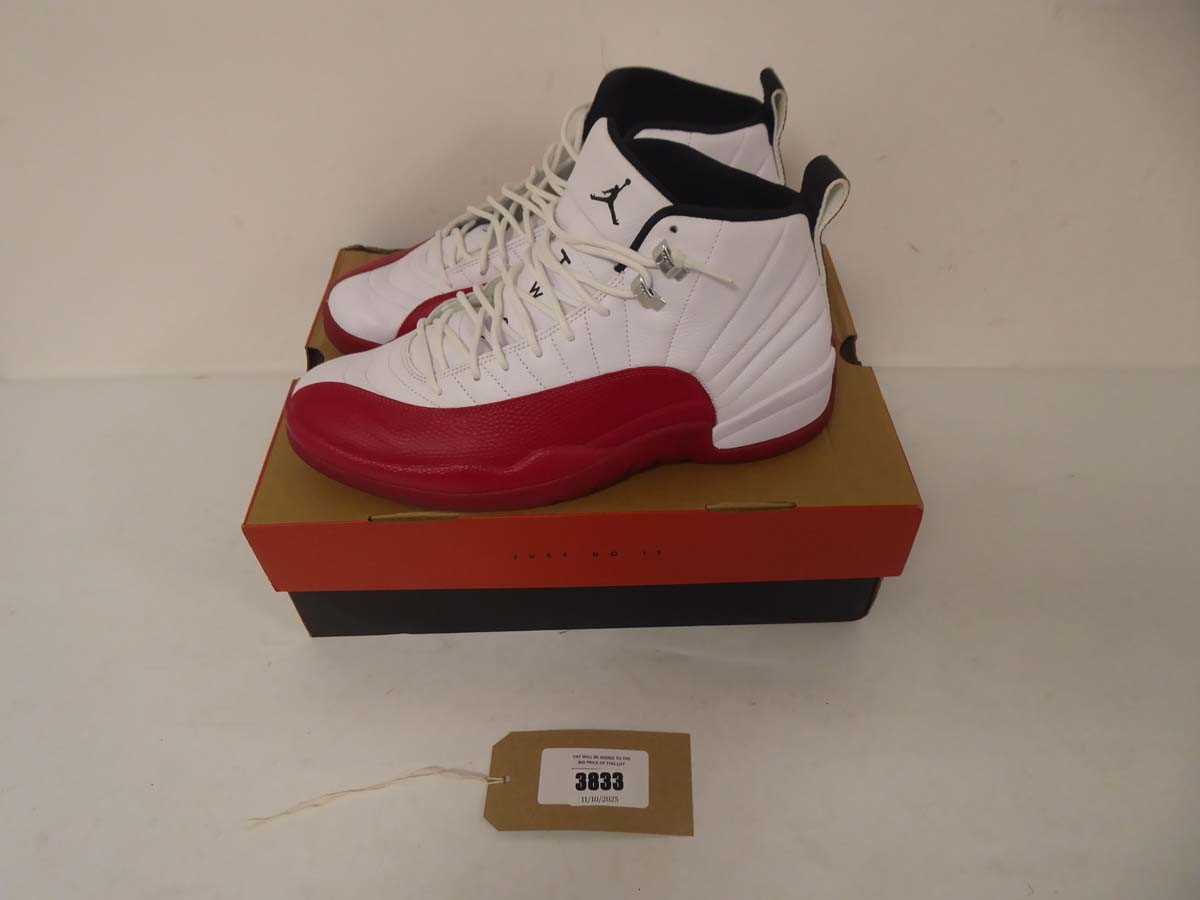 Lot Nike air jordan 12 retro trainers in white...
