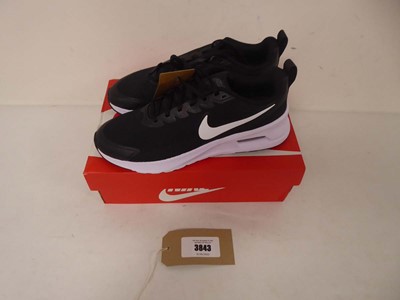 Lot Nike air max nuaxis trainers in black size...