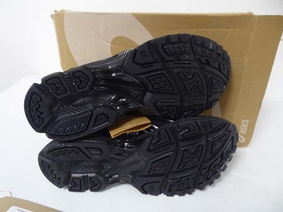 Lot Asics gel-kayano 14 trainers in black size UK7...