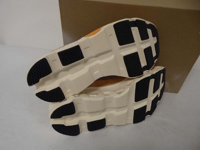 Lot On Cloud Running cloudmonster 2 trainers in...