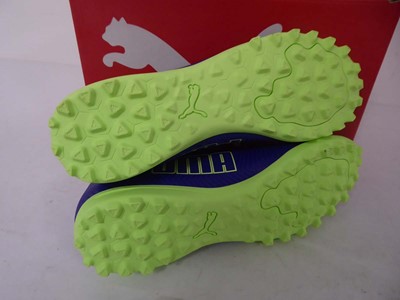 Lot Puma finesse LL TT trainers in apple size...