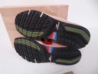 Lot New Balance Aged Well classics trainers in...