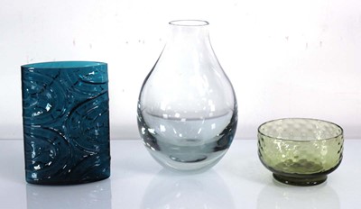 Lot 271 - An Empoli Glass 'Optic' bowl, di. 11 cm,...