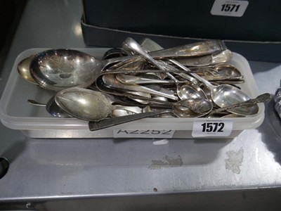 Lot 1572 - Box containing cutlery incl. EPNS, etc.