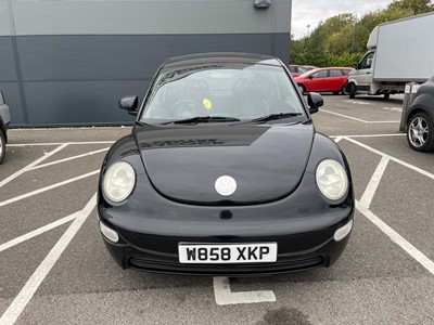 Lot 4005 - (W858 XKP) 2000 Volkswagen Beetle 3-door...