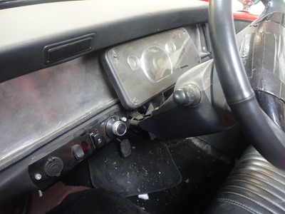 Lot 2 - (A609 KDG) Customised Austin Mini Mayfair with...