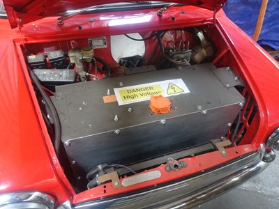 Lot 2 - (A609 KDG) Customised Austin Mini Mayfair with...