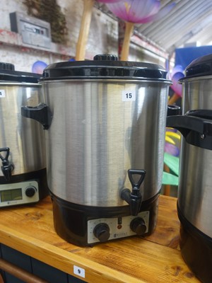 Lot 15 - Royal Catering mulled wine urn