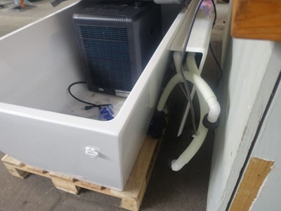 Lot 70 - Plunge commercial cold water plunge pool...