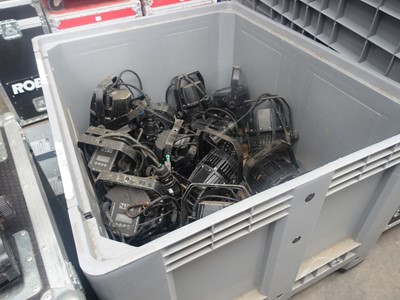 Lot 109 - Large plastic pallet stillage containing...