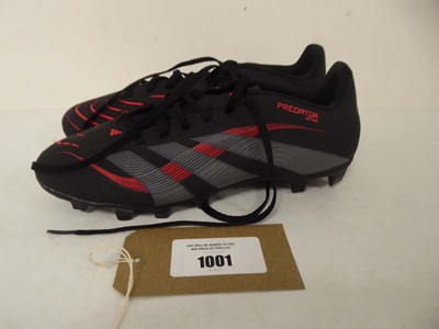 Lot 1001 - Adidas predator football boots in black / red...