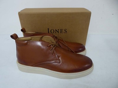 Lot 1008 - Jones Bootmaker dixon boots in tan size UK10 -...
