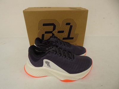 Lot 1009 - R.A.D R-1 nine iron trainers size UK5.5 - boxed