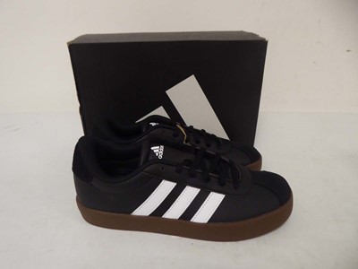 Lot 1013 - Adidas children's VL court 3.0 trainers in...
