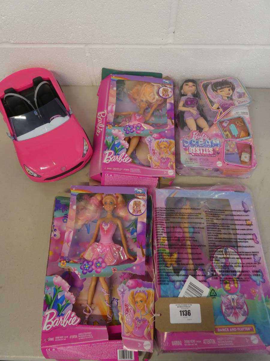 Lot Selection of Barbie to include x2 colour...