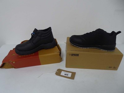 Lot 1020 - 2x Boxed pairs of Safety trainers to include...
